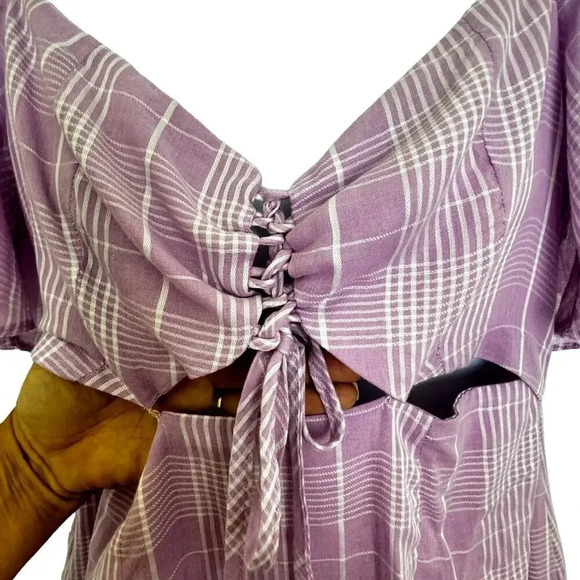Lush Dresses Lilac and White Plaid Lace up Top Smocked Back Women's M NWT - Picture 5 of 10